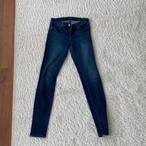 Women’s skinny jeans